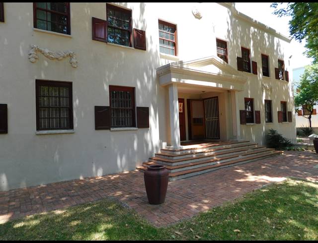 287M² OFFICE FOR SALE IN FERNDALE